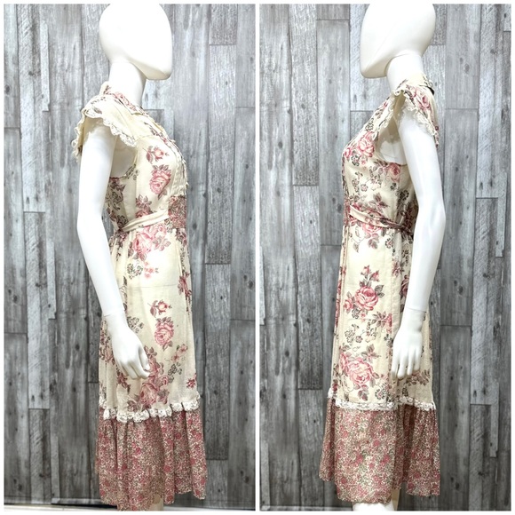 1970’s Vintage Cabbage Rose Cotton Dress [M12] - Picture 5 of 16